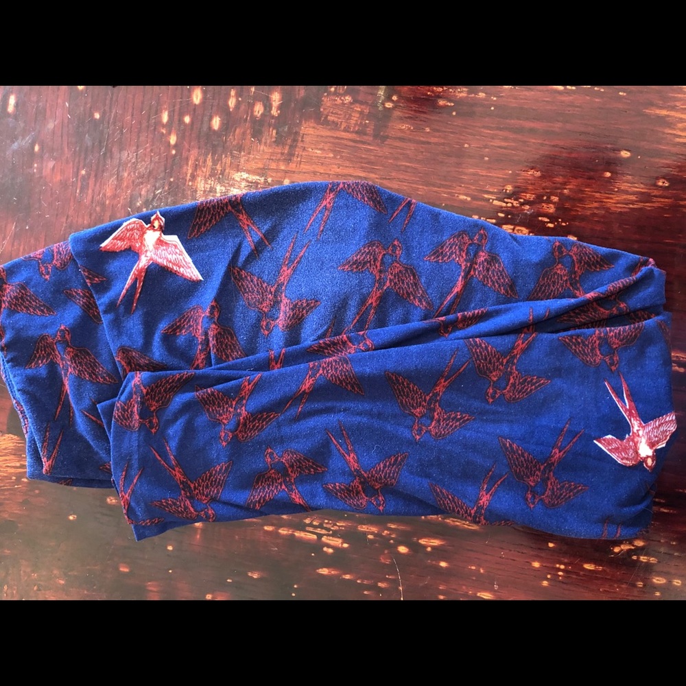 LulaRoe One Size Leggings